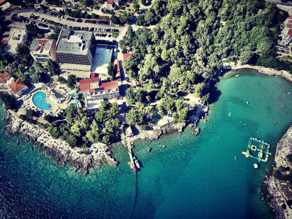 Sesar Apartments Krk - No. 3 Cvita Krk Town Kültér fotó